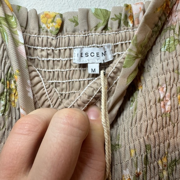 NWT Crescent Floral Tiered Dress in Beige and Yellow - Picture 6 of 7